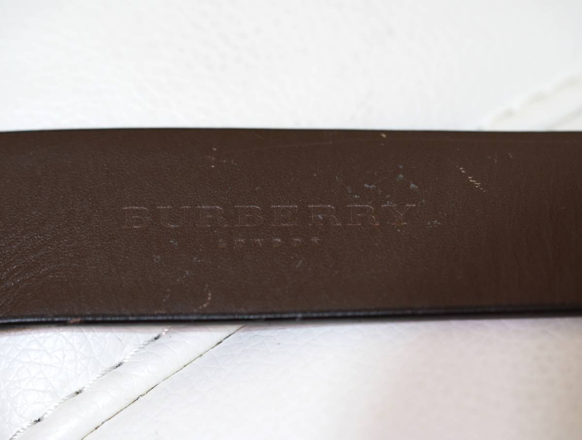 【BURBERRY】バーバリー　紳士レザーベルト　ブラウン　フリー調節　最大１１０センチ　茶　上質　本革_画像5