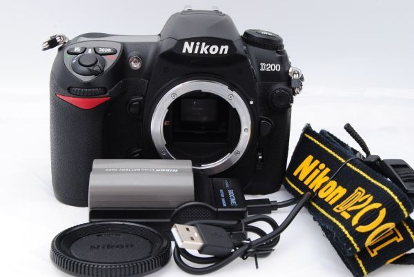 今季ブランド ニコン D700 ブラック［極美品］ デジタルカメラ 12.1MP