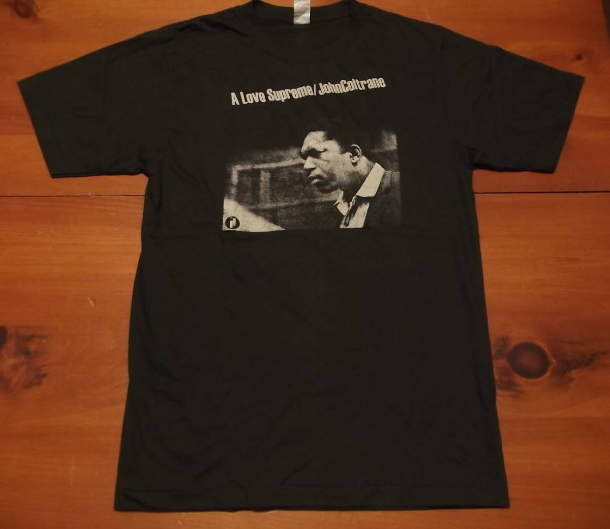 新品【John Coltrane】ジョンコルトレーン 至上の愛 Vintage Style プリント Tシャツ L // A Love Supreme_画像1