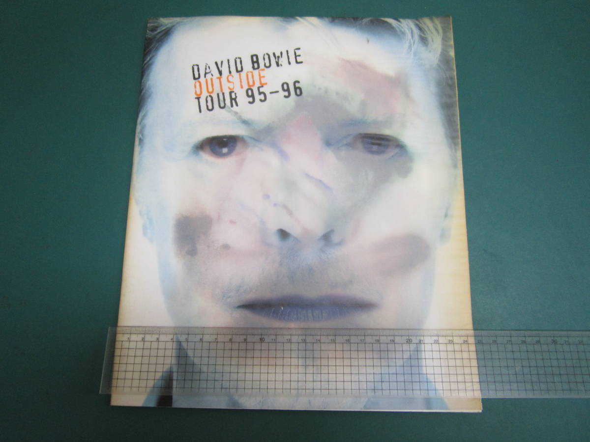 デヴィッド・ボウイ ツアー・パンフ OUTSIDE TOUR 95-96_画像1