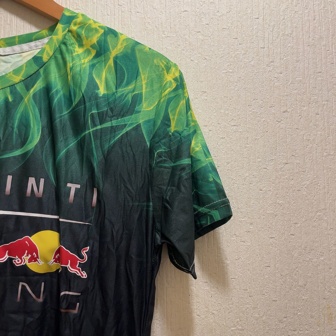 新品★ブラック＆グリーン★RedBull★レッドブル★Tシャツ★ユニセックス★L_画像5