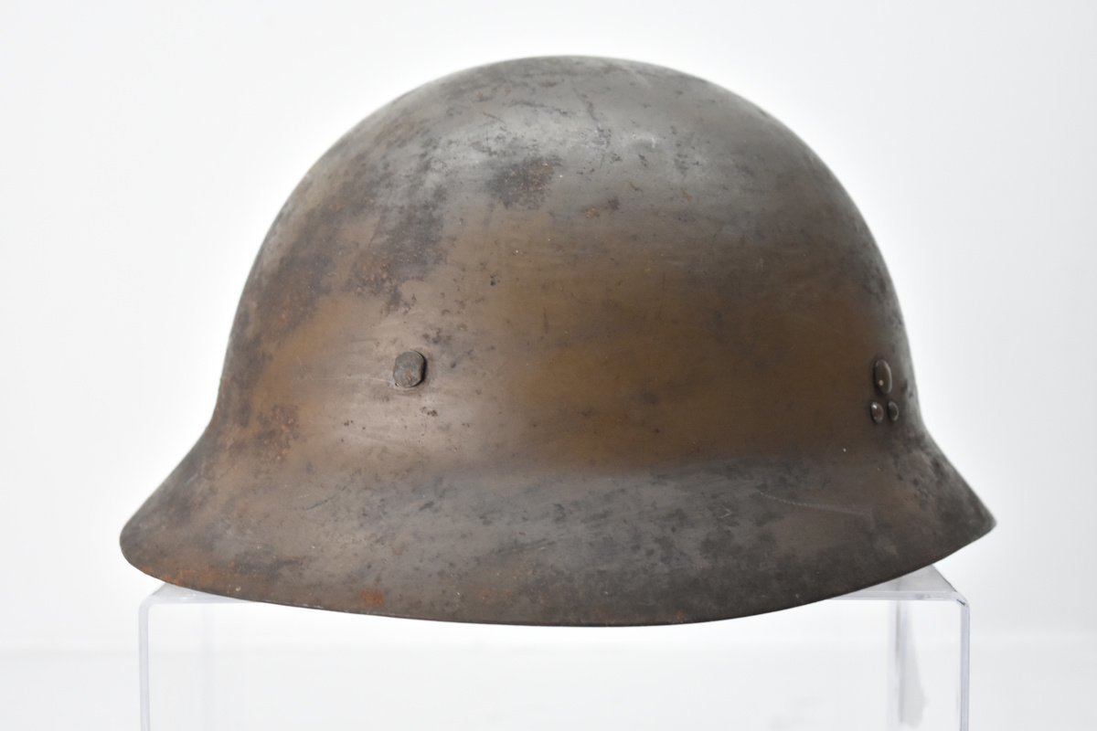 鉄製 ヘルメット 当時物 戦争 日本陸軍 鉄兜-
