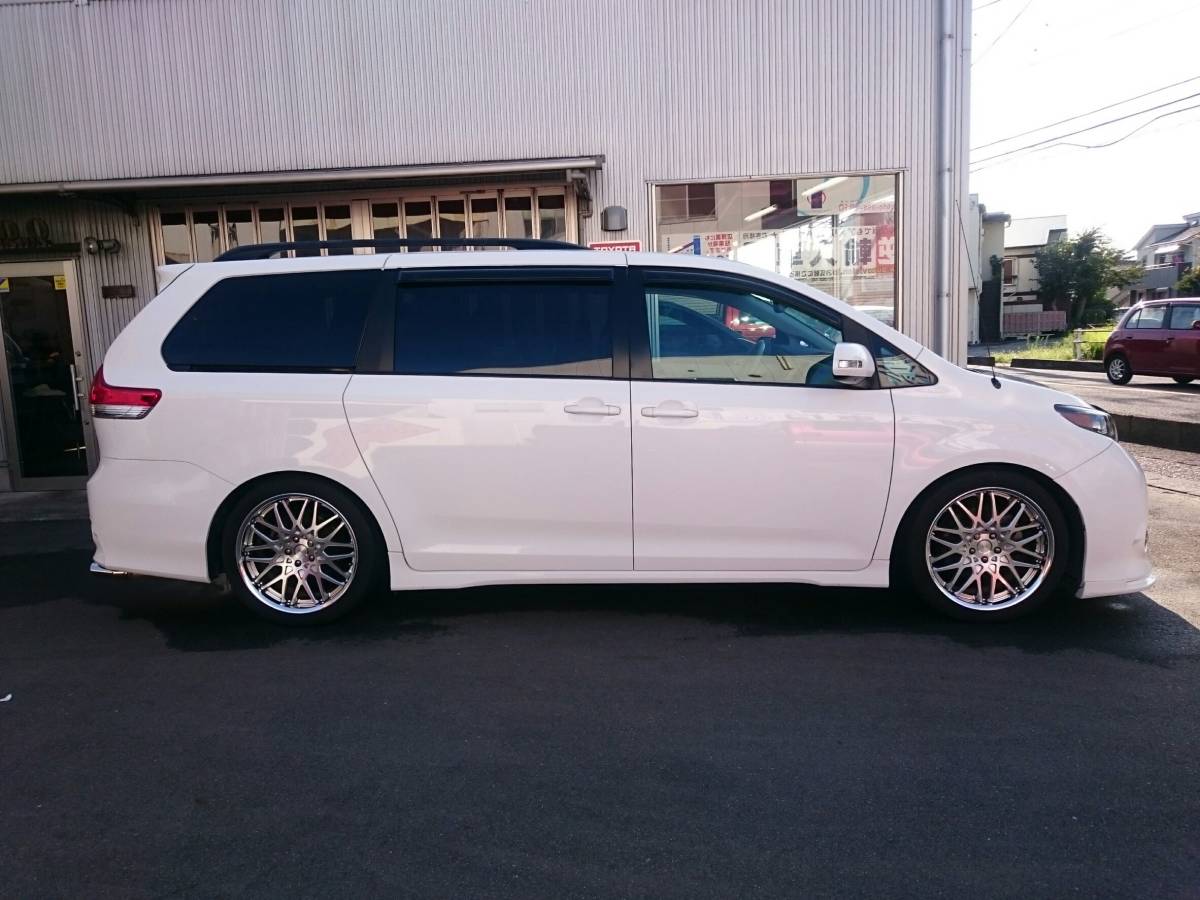 [ prompt decision ]2012 Toyota sienaSE white new car parallel one owner car custom large number!