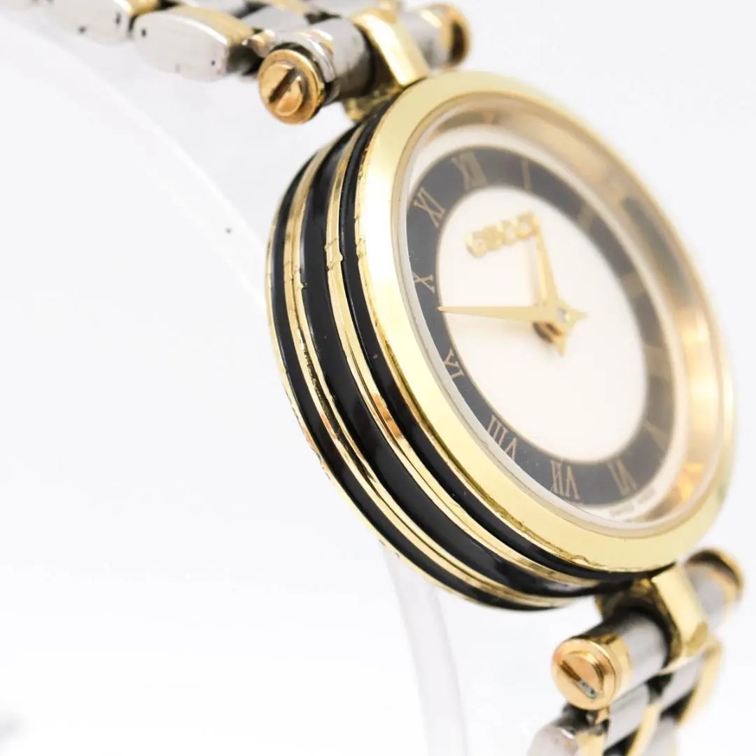 即納】 《人気》GUCCI 腕時計 ホワイト シェリー ヴィンテージ