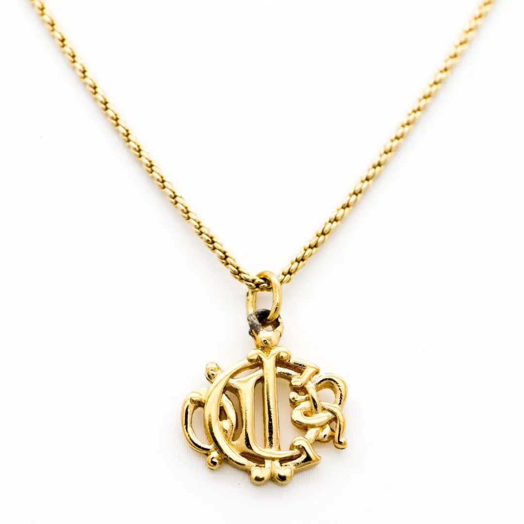 【返品不可】 Dior 《人気》Christian ネックレス c エンブレムロゴ ゴールド その他 【返品不可】 Dior 《人気》Christian ネックレス c エンブレムロゴ ゴールド その他