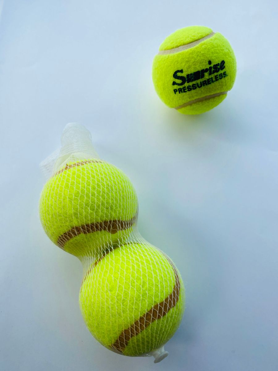 sunrise 硬式 テニスボール プレッシャーレス 3球(内1つ開封済み) イエロー用途硬式タイプノンプレッシャ