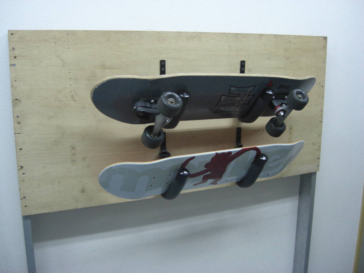  skateboard rack [ new set ]V type 