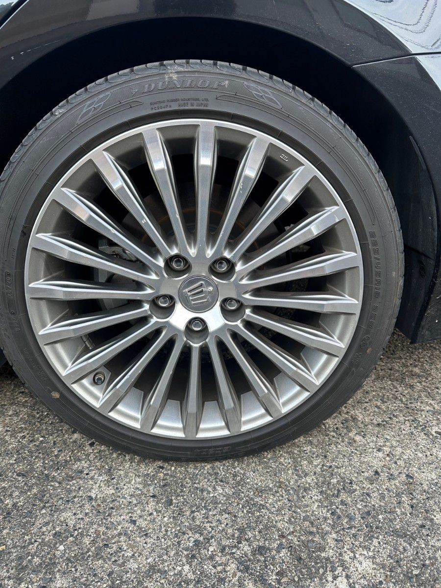 TOYOTA トヨタ 210系 クラウン マジェスタ 純正オプション 18 TOYOTA トヨタ 210系 クラウン マジェスタ 純正オプション 18