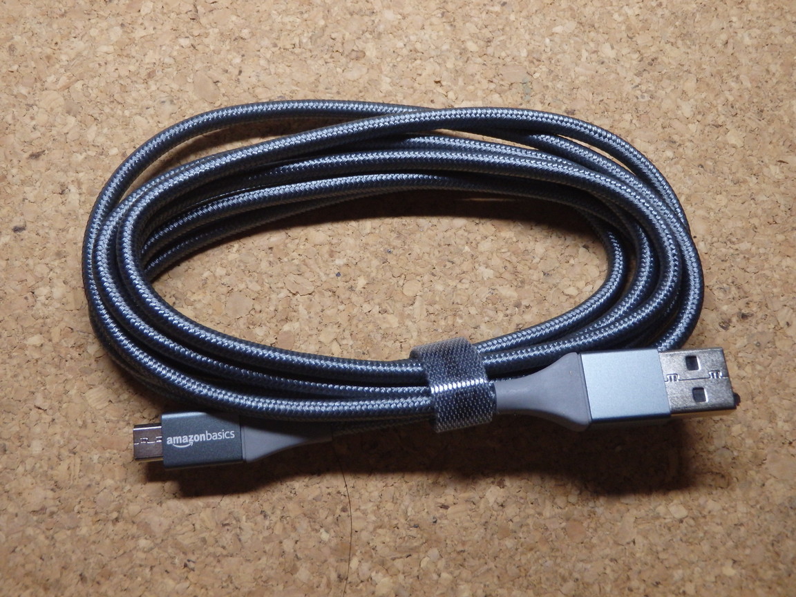 Amazon basics USB2.0 A→MicroB変換ケーブル 1.8m　管理番号：E308024_画像1