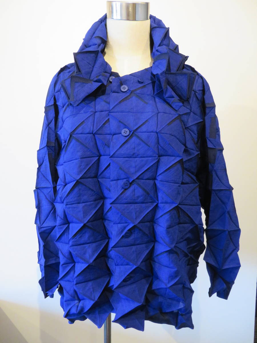 激安商品 紫 フード付き ジャケット MEISSEYMIYAKE ミーイッセイミヤケ