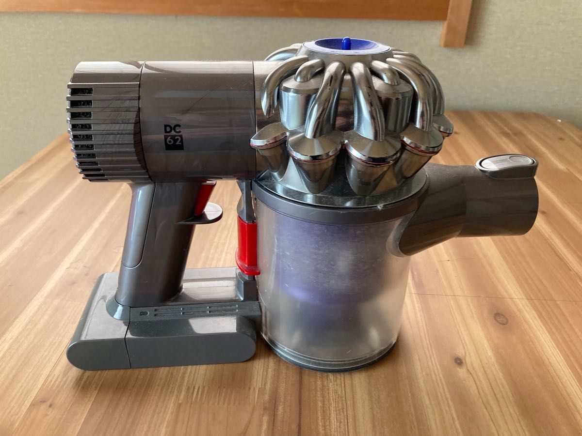 ダイソンDC62 dyson ダイソン コードレスクリーナー モーターヘッド 掃除機 ジャンク