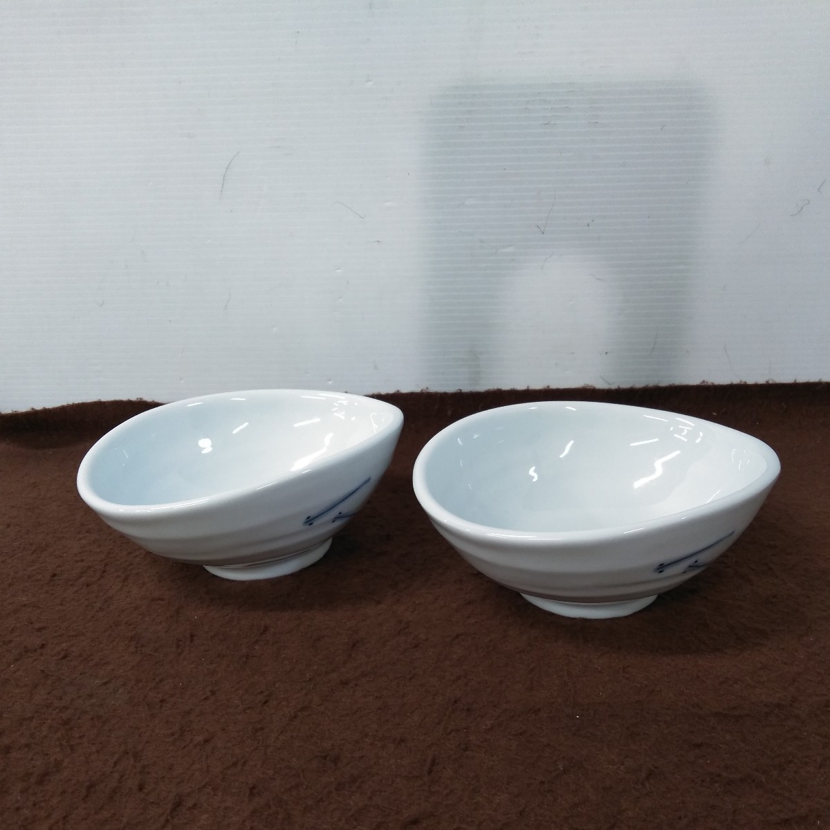 g_t J651 中古　めだか柄　小鉢　2客　まとめ売り♪　和食器_画像1