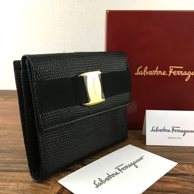 ☆送料無料☆ 未使用品 Salvatore Ferragamo コンパクトウォレット ブラック 箱付き 196