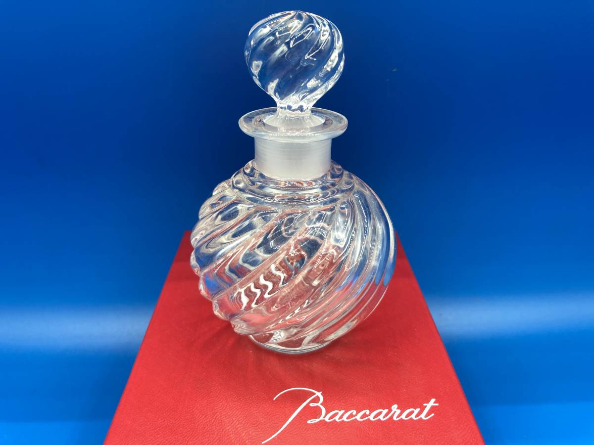 【保管品 箱なし】Baccarat バカラ　★香水入れ ★サイズ 開口約34mm×69×高さ108mm