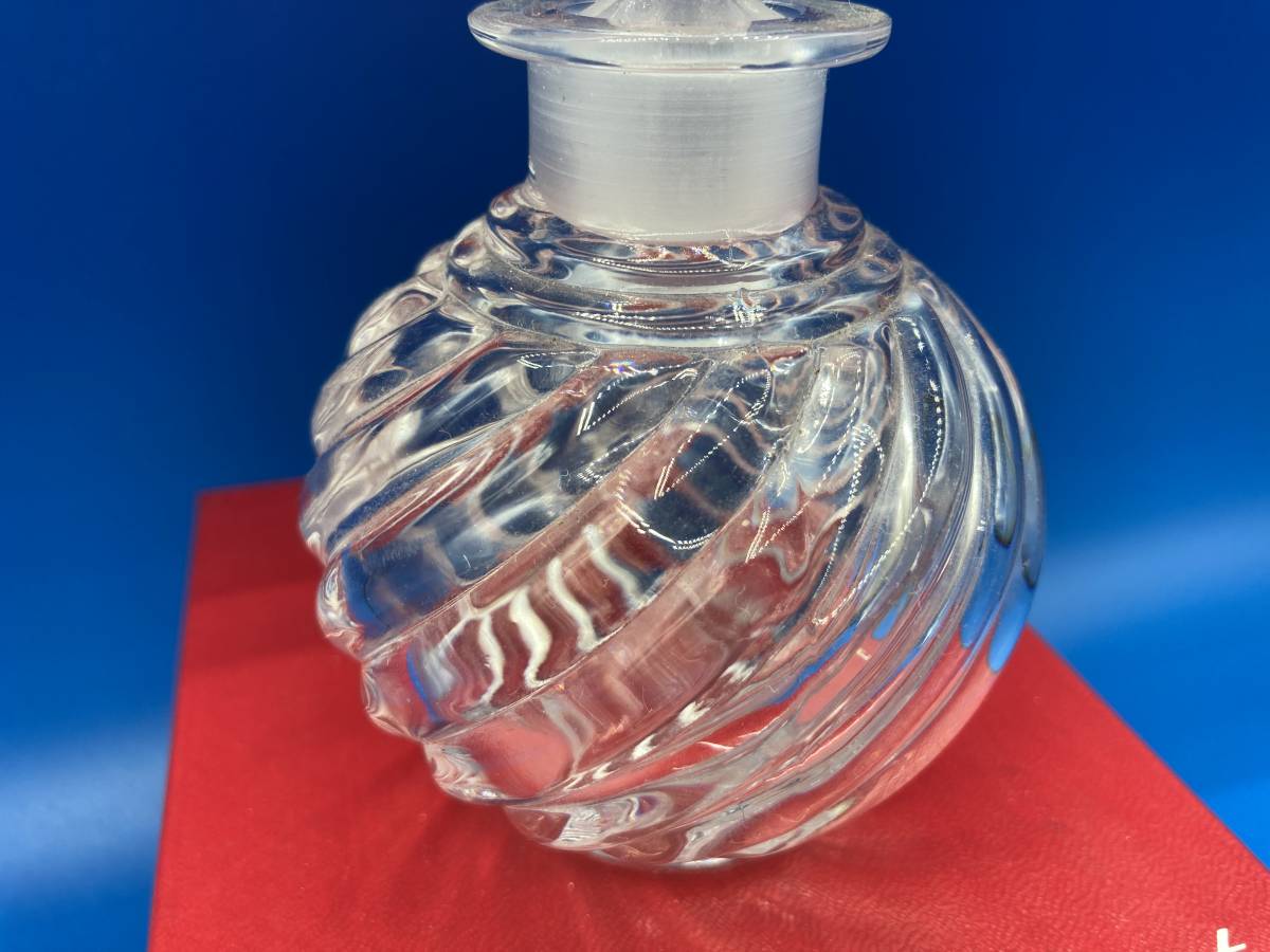 保管品 箱なし】Baccarat バカラ ☆香水入れ ☆サイズ 開口約 保管品 箱なし】Baccarat バカラ ☆香水入れ ☆サイズ 開口約
