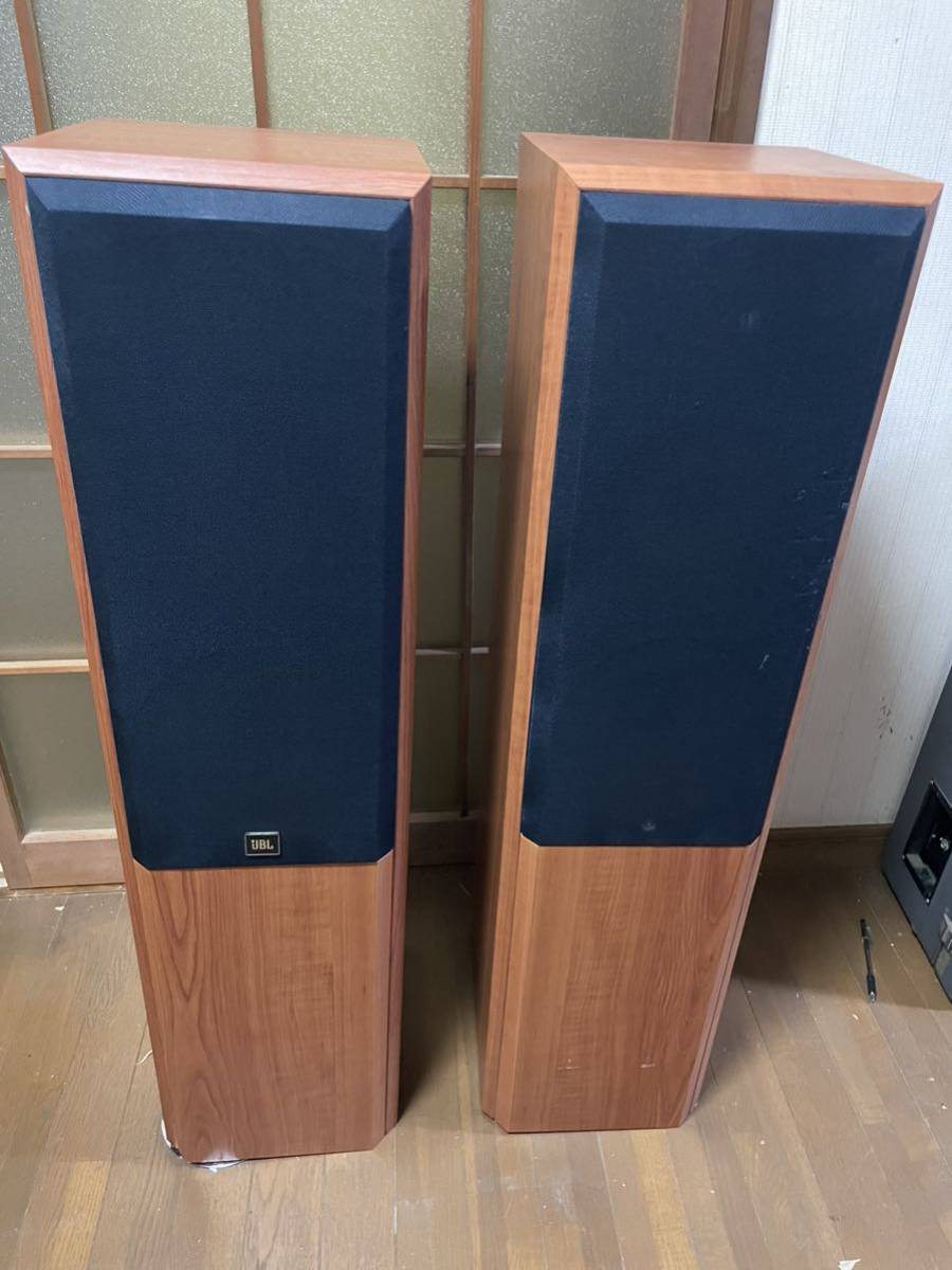 祝開店!大放出セール開催中 展示品☆新品同様☆JBL☆ジェイビーエル