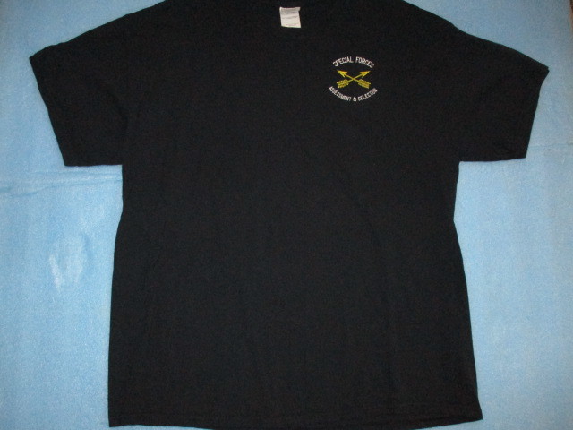 沖縄　米軍基地流れ品　特殊部隊グリーンベレー　Tシャツ　黒　サイズ　XL_画像1