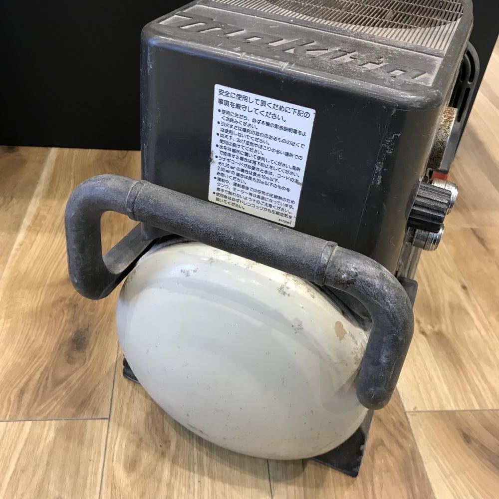 008 おすすめ商品 マキタ 常圧コンプレッサ AC9011 満タンま 1分 008 おすすめ商品 マキタ 常圧コンプレッサ AC9011 満タンま 1分