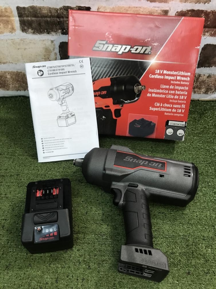 新品】 006□未使用品・即決価格□Snap-on スナップオン 1/2コードレス