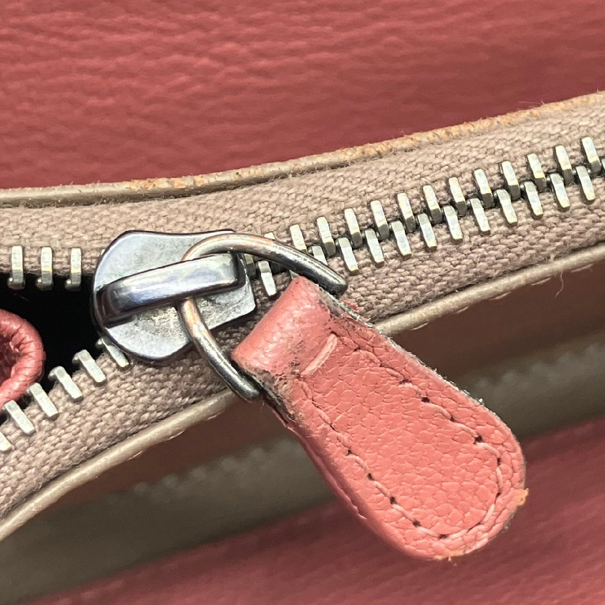 ランキング上位のプレゼント BOTTEGAVENETA ボッテガヴェネタ ラウンド