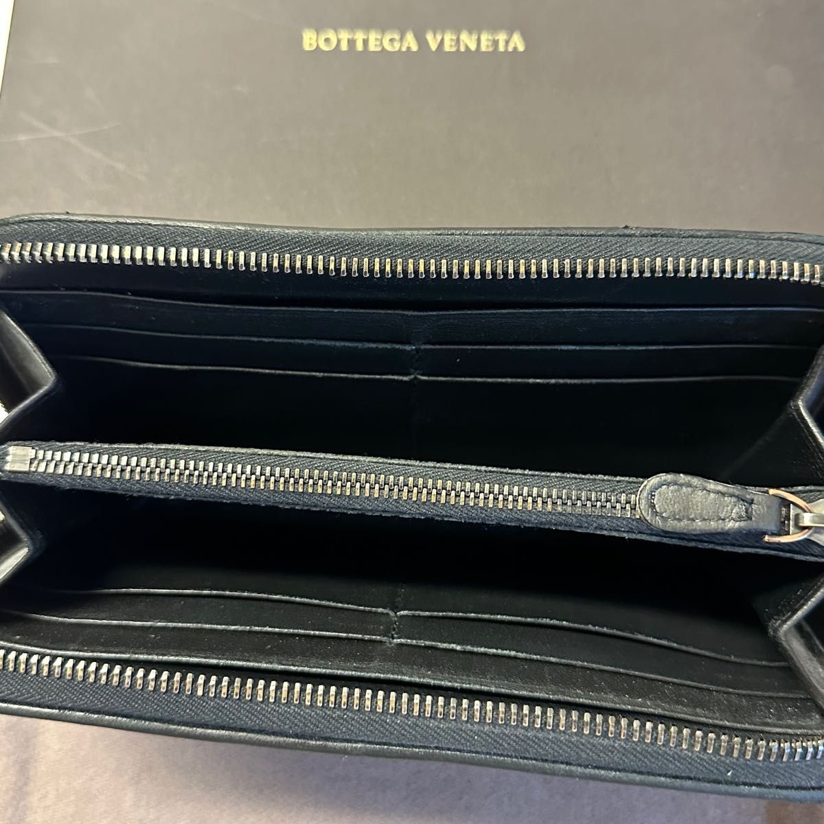 未使用に近い ボッテガヴェネタ BOTTEGA VENETA 財布 長財布 イントレ