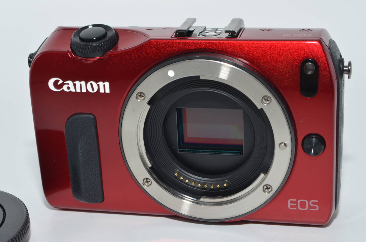 一番の贈り物 231217☆極上☆ Canon ミラーレス一眼カメラ EOS M