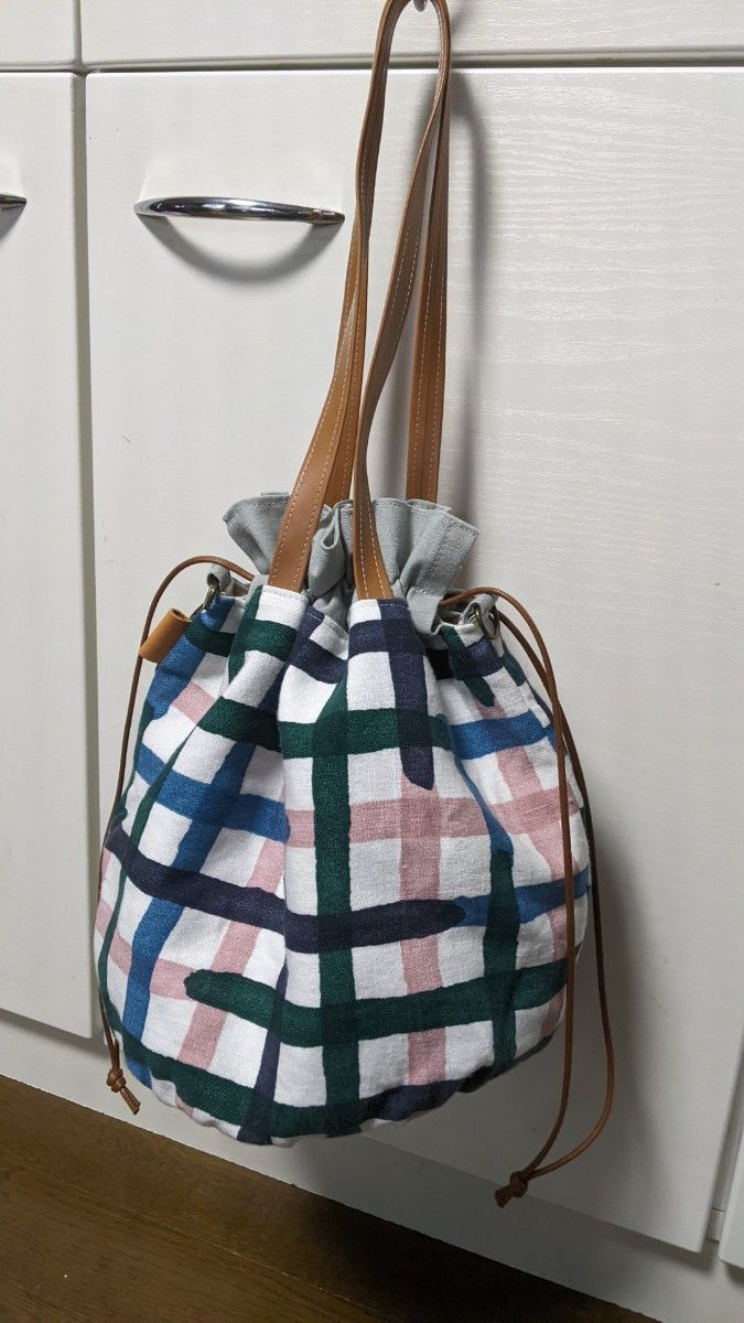 ハンドメイド ミナペルホネン 丸底巾着2wayバッグ|PayPayフリマ