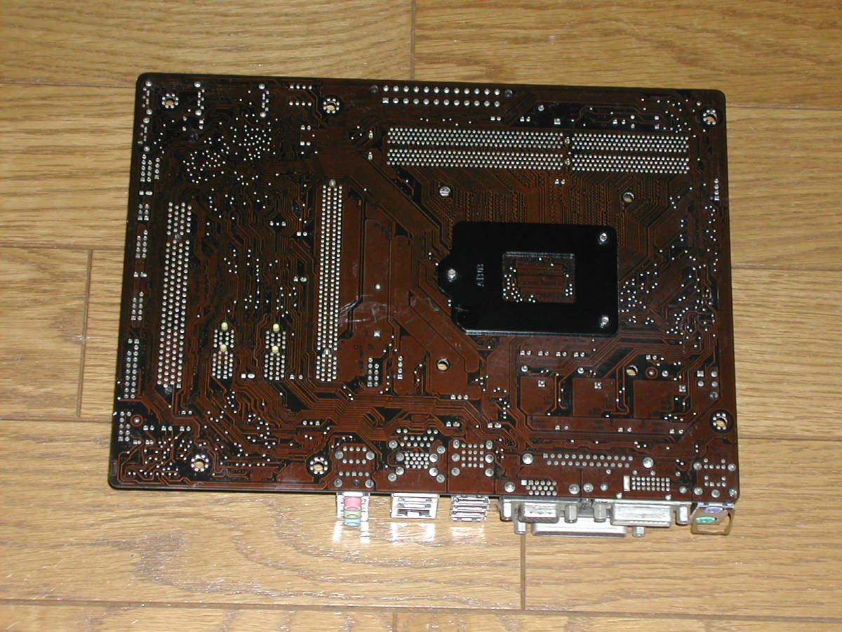 ASUS　H81M-C LGA1150　i3 4130　4Gメモリ2枚付き_画像2