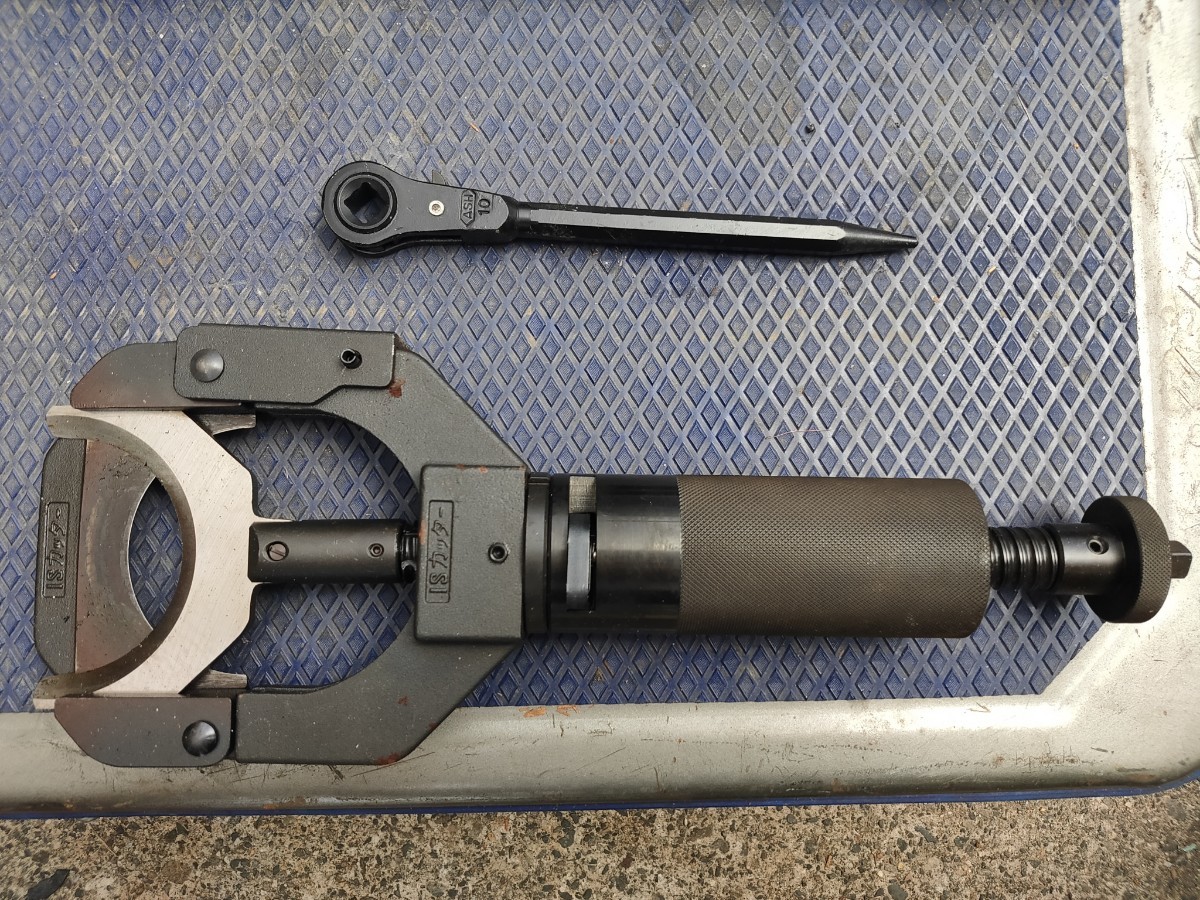 本物保証】 育良精機 ケーブル用カッター IS-C70 工具 配線工具 手動式