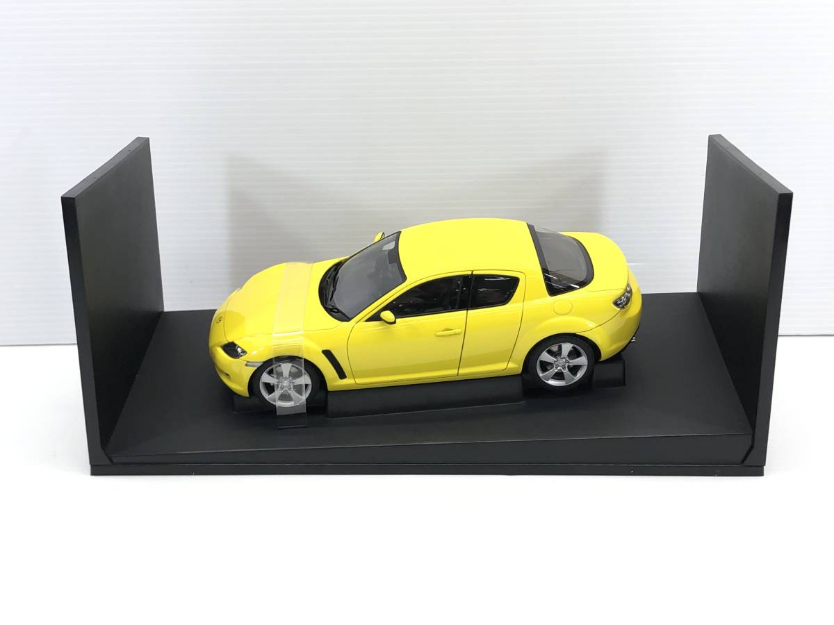 ◇　AUTO art PERFORMACCE　1:18スケール マツダ　MAZDA RX-8 RH DRIVE オートアート　USED　◇_画像3