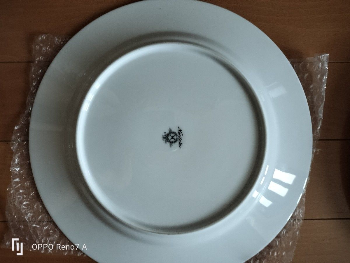 ノリタケ.大きめ皿6枚セット　 Noritake