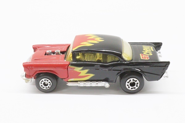  MATCHBOX マッチボックス 1957 シェビー ミニカー マカオ製 1975 CHEVY 昭和レトロ 当時物 _画像2