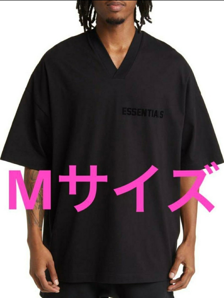 新品　未使用品　正規品　FOG ESSENTIALS 黒　FEAR OF GOD フォグ　エッセンシャルズ　エフオージー　 ロゴTシャツ　ゲームシャツ Tシャツ