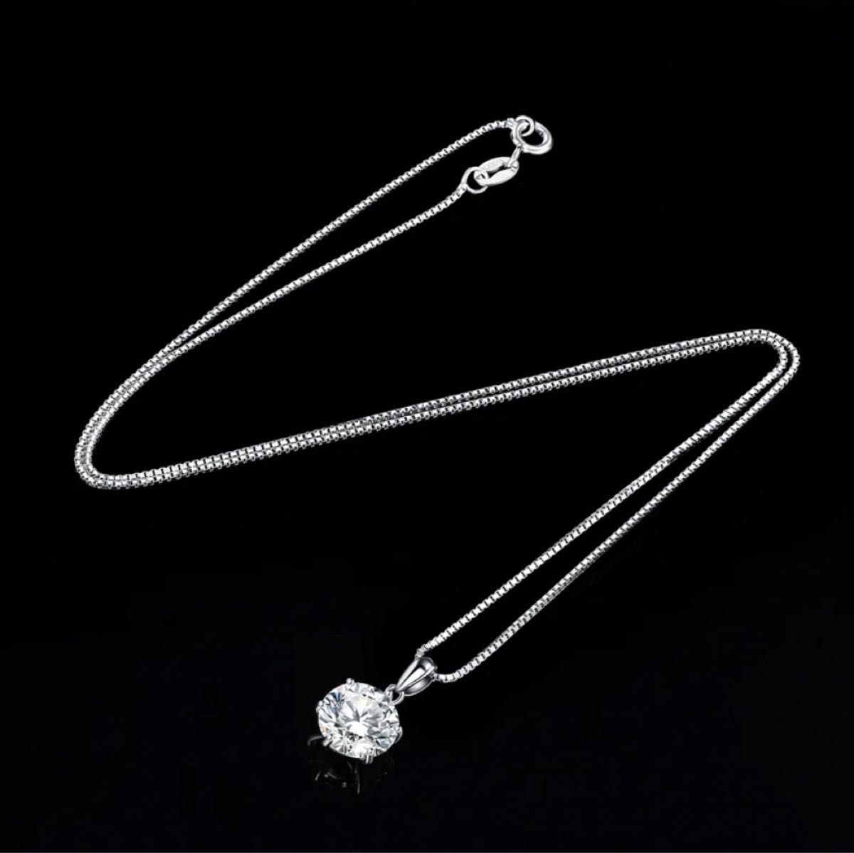 1ctモアサナイト　ネックレス　最高品質　人工ダイヤ　ダイヤモンドネックレス　鑑定証明書、ジュエリーBOX付き