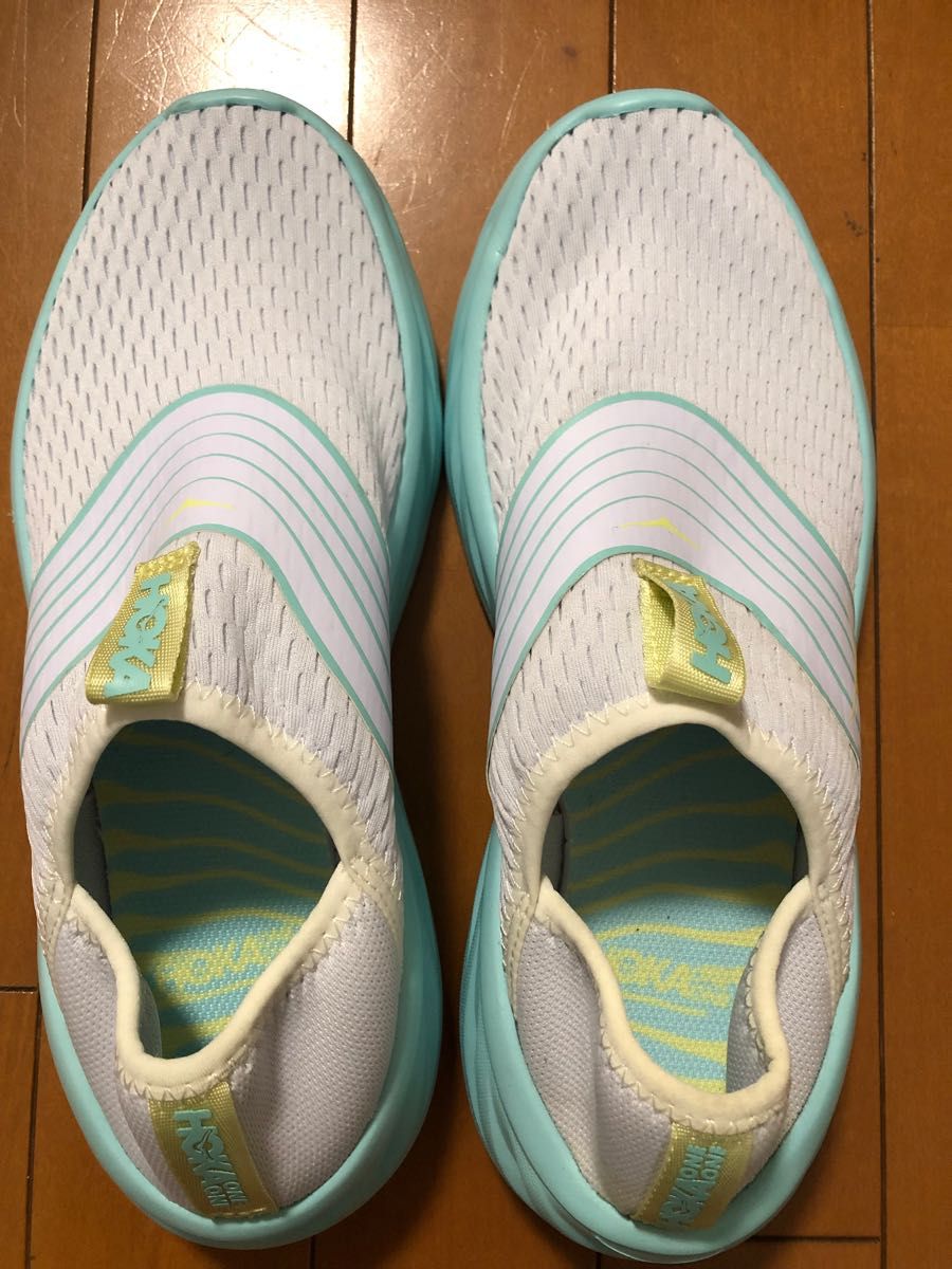 ホカオネオネ HOKA ONE ONE