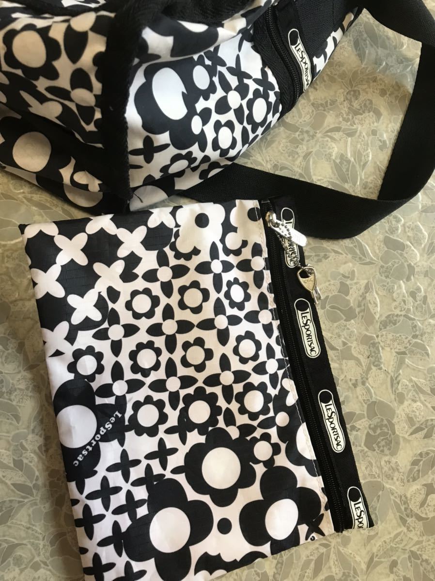 レスポートサック LESPORTSAC ボストンバッグ - レスポナイロン 黒×白 花柄/2way/本体ロックなし バッグの画像5