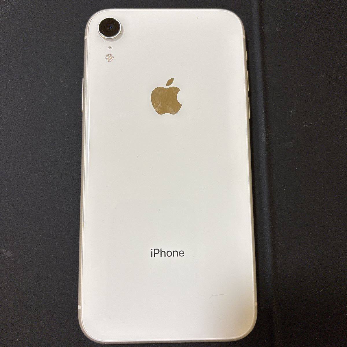 国内正規品】 ホワイト 64GB XR 【送料無料】iPhone SIMフリー 白ロム