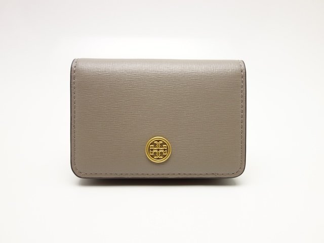 世界的に有名な TORY BURCH トリーバーチ カードケース 名刺入れ