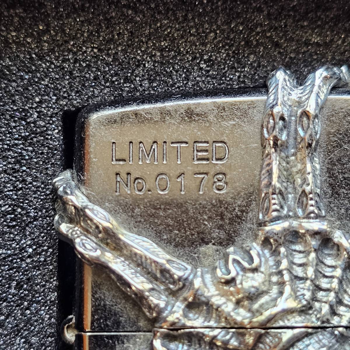 【限定品】Zippo ALIEN 20th LIMITED エイリアン 20周年 アニバーサリー フェイスハガー　シリアルNo.0178_画像3