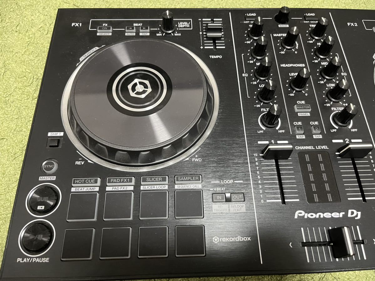 Pioneerパイオニア/PCDJコントローラー/DDJ-RB/黒/rekordbox dj/の入札