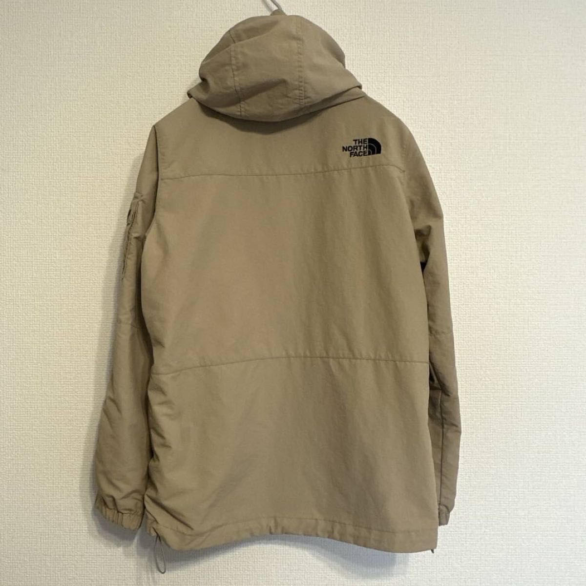 ノースフェイス　マウンテンパーカー　ベージュ　150 キッズ 　美品 子供服 THE NORTH FACE