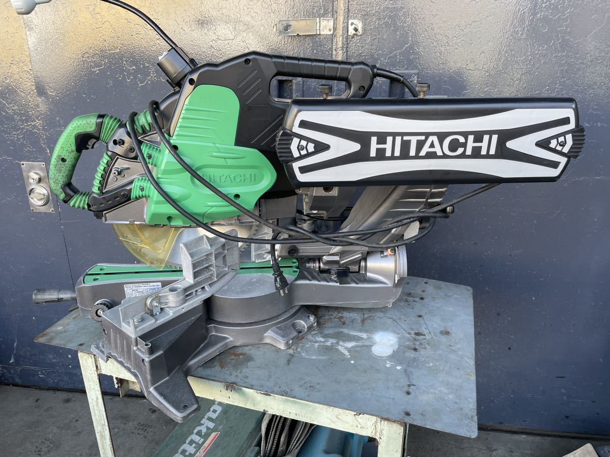 HITACHI　日立　C12RSH　卓上スライド丸のこ　305mm　100V　1400W　15A　動作確認済み　中古品_画像4