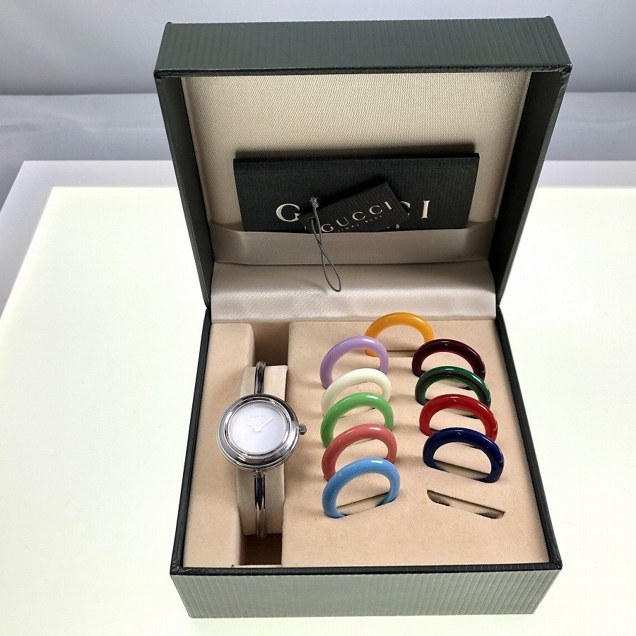 人気ブラドン ジャンク GUCCI グッチ チェンジベゼル バングルウォッチ