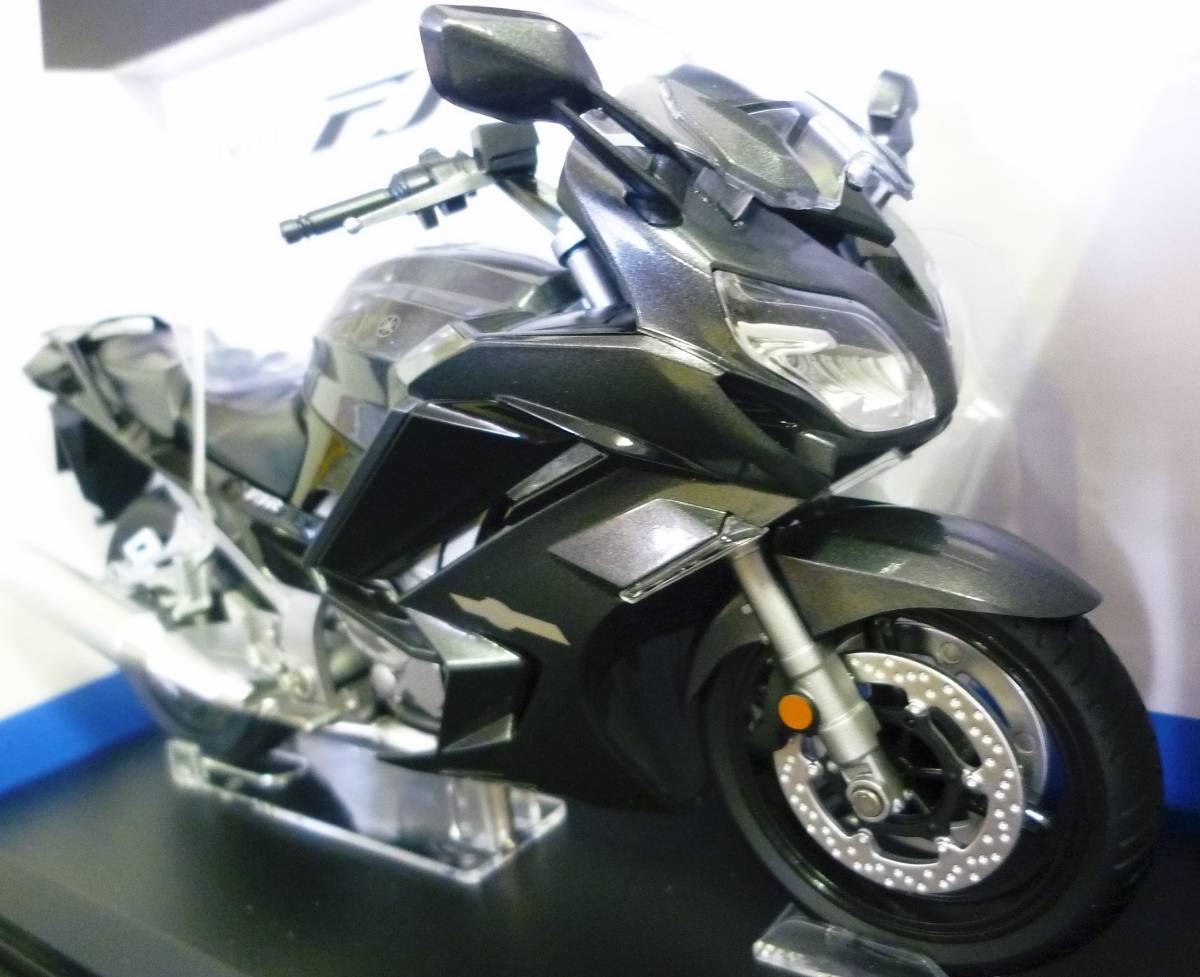 1/12 ヤマハ FJR1300A YAMAHA FJR 1300A グレーメタリック ＜正規ライセンス商品＞ アオシマ文化教材社完成品ダイキャストモーターサイクル_画像7