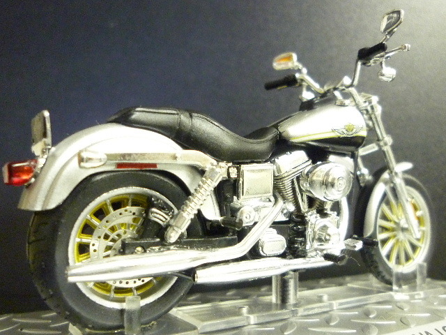 　1/24 ハーレーダビッドソン FXDL ダイナ　ローライダー 　ハーレー　2003 ixo_画像5