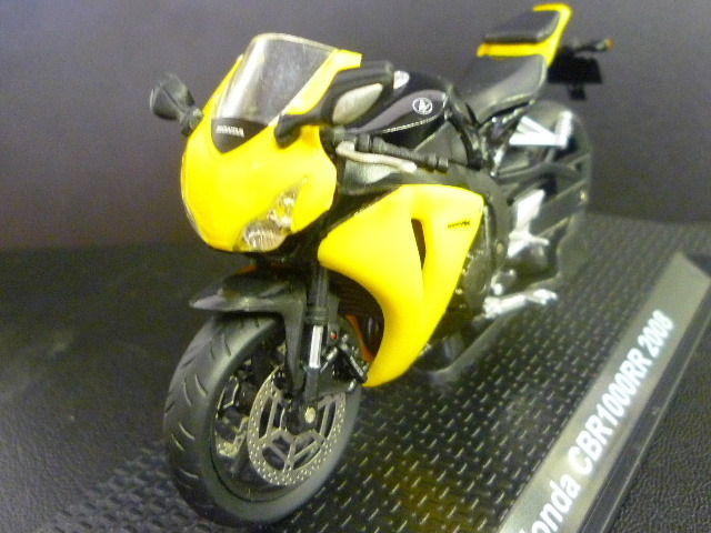 1/24 Honda CBR1000RR HONDA CBR 1000 RR 2008