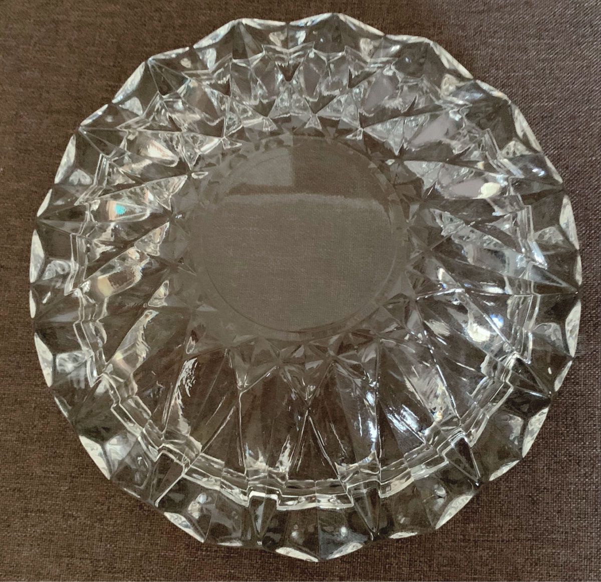 【未使用品】 HOYAクリスタル　 ニューロック灰皿　ガラス灰皿