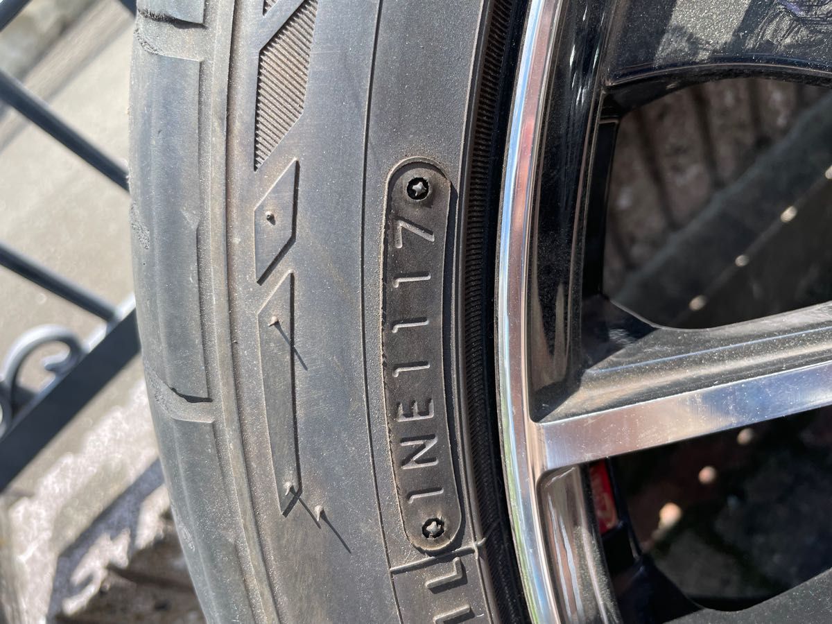 ウェッズ　レオニス　アルミホイール夏タイヤセット　245/40R20 NITTOニットー