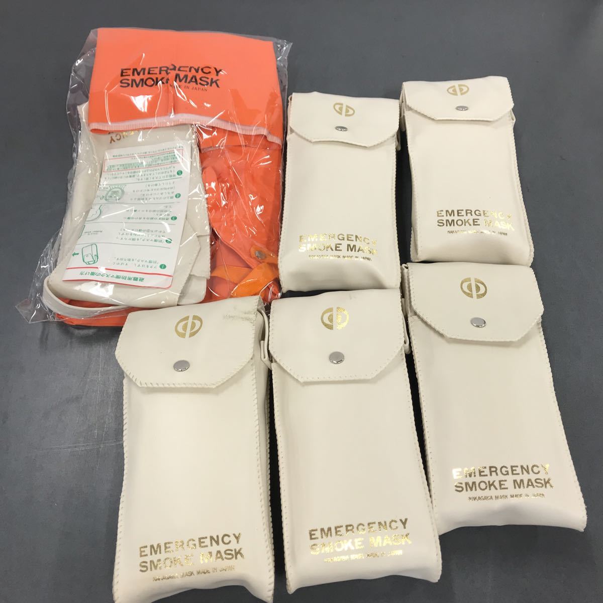 EMERGENCY SMOKE MASK 緊急用　防煙マスク　現状品　6個セット　_画像1