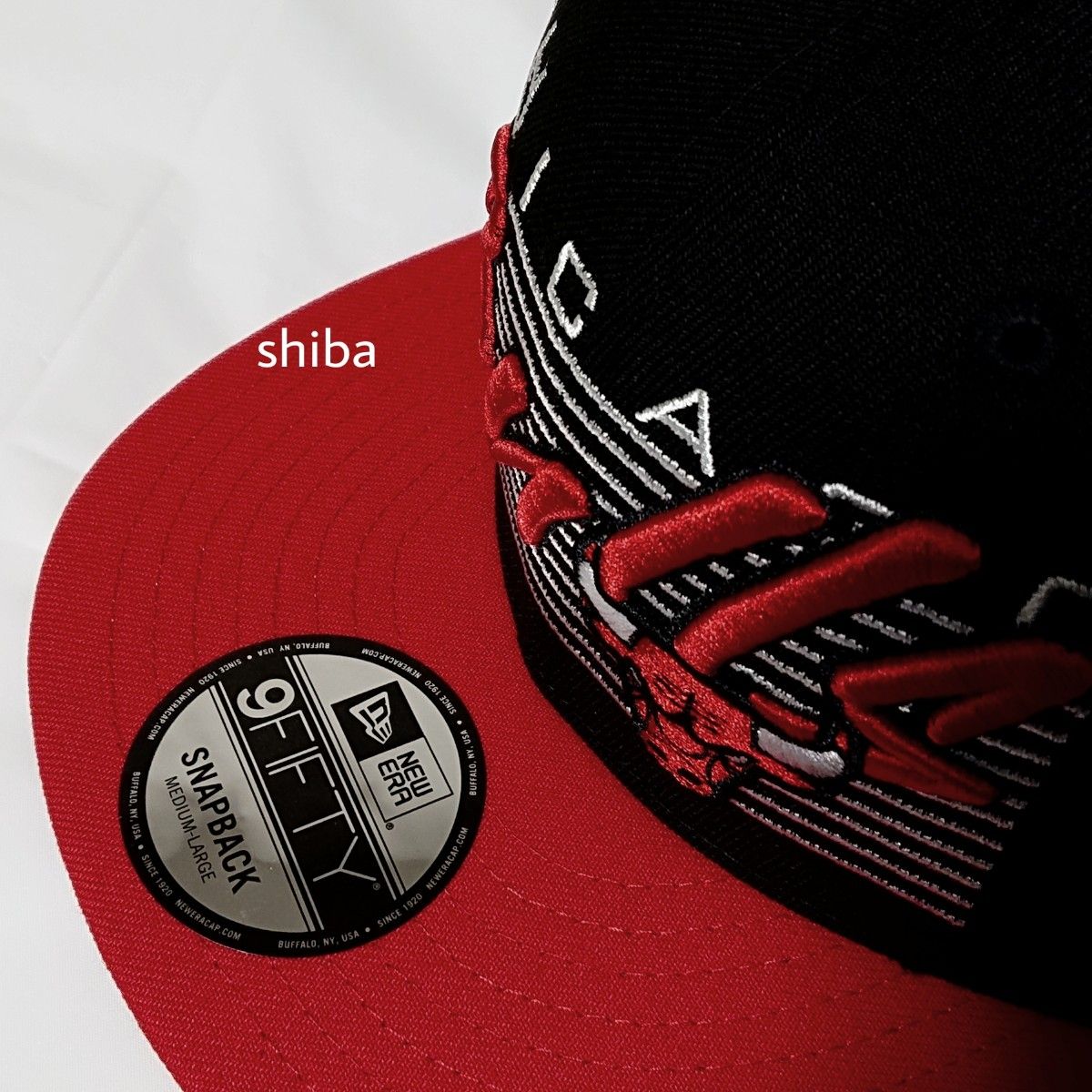 NEW ERA ニューエラ 正規品 キャップ 帽子 9FIFTY 黒 ブラック 赤 レッド NBA シカゴ ブルズ M/Lサイズ